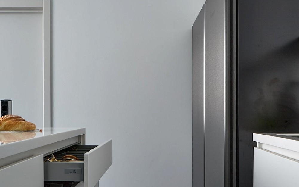 Функциональная кухня с островом 